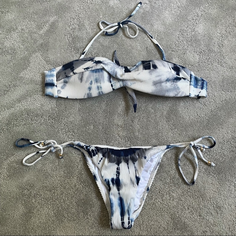 PilyQ PQ Swim Castaway Goddess Tie Dye Bandeau Bikini Swimsuit EUC Size Medium